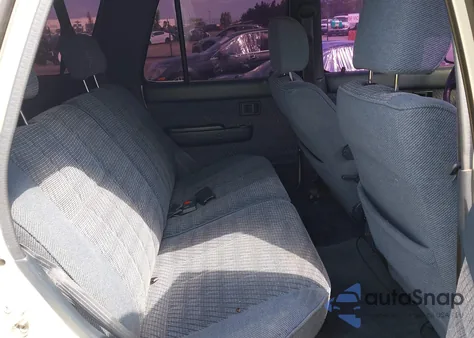 1991 Toyota 4Runner Vn39 Sr5 from USA, damaged, VIN JT3VN39W2M8019807